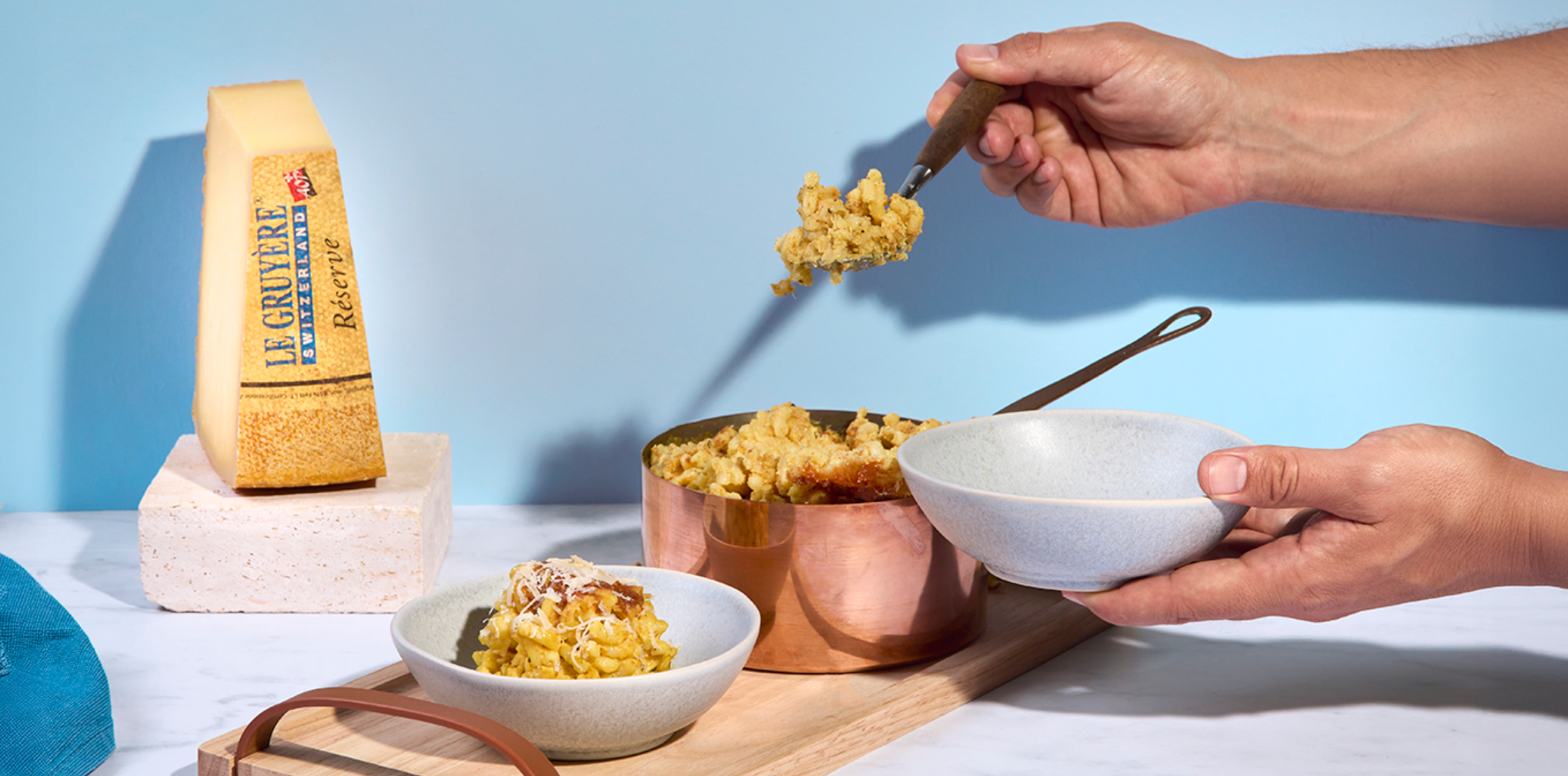 MAC AND CHEESE